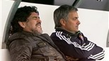 Maradona trách Mourinho không biết lắng nghe